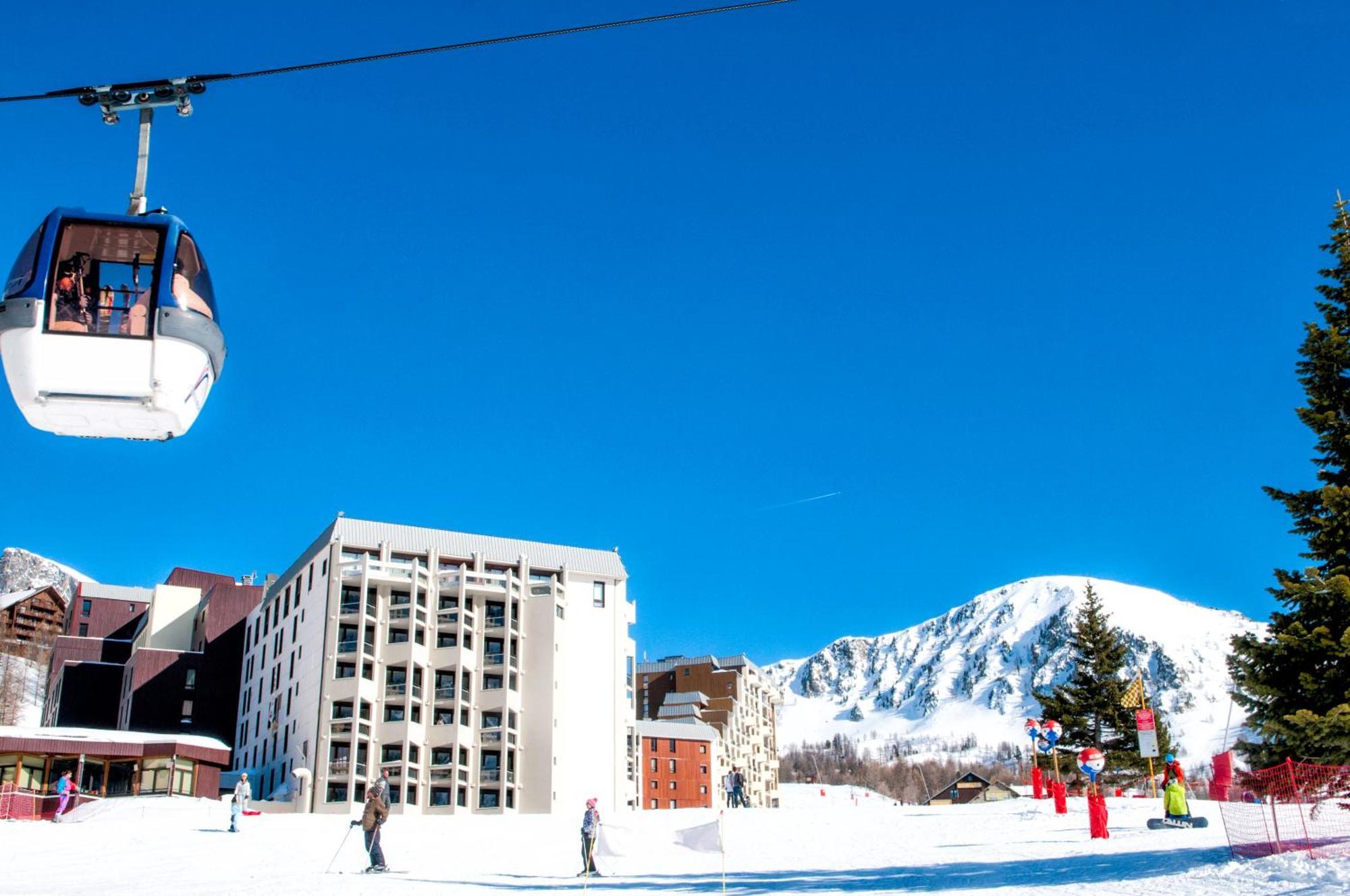 Sowell Hotels Le Pas Du Loup Изола Экстерьер фото